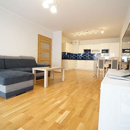 Big Apartment - Old Town - 3 Rooms - Private Parking Wroclaw Luaran gambar