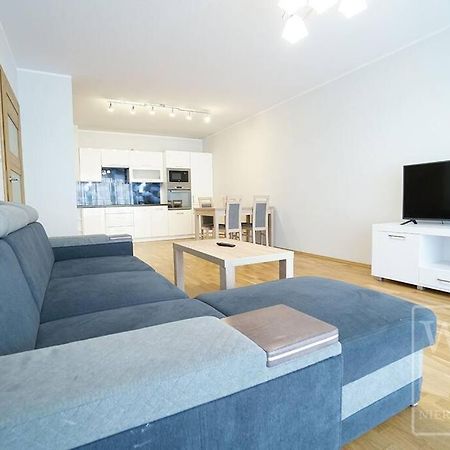 Big Apartment - Old Town - 3 Rooms - Private Parking Wroclaw Luaran gambar